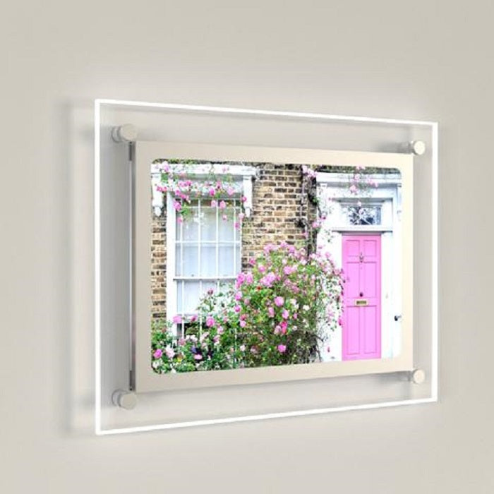 Led Posterrahmen DIN A4 mit Wandbefestigung - modularedisplays.com