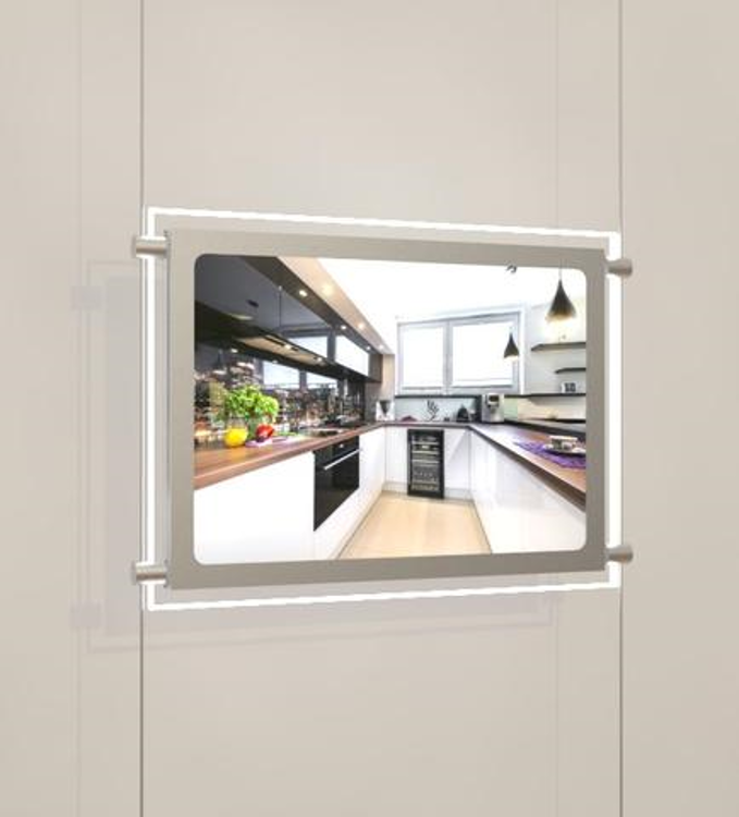 LED Postertaschen DIN A4 mit seitlicher Befestigung - modularedisplays.com