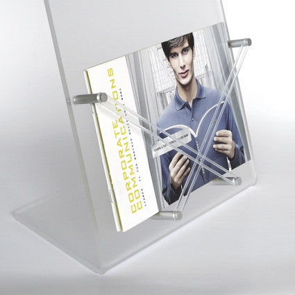 Multimedia Tischaufsteller Wingoomedia 8 Zoll - modularedisplays.com