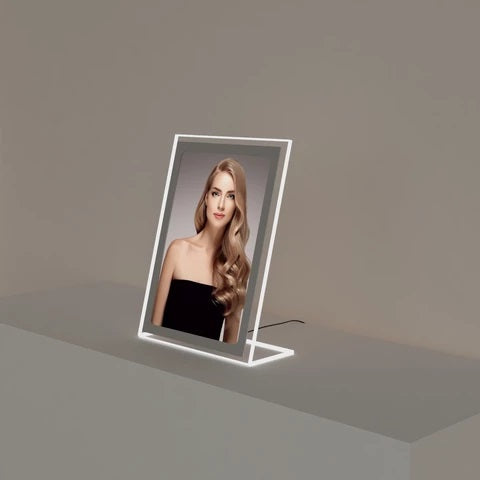 Desktop LED Acryl- Leuchtrahmen DIN A4 Hochformat - modularedisplays.com