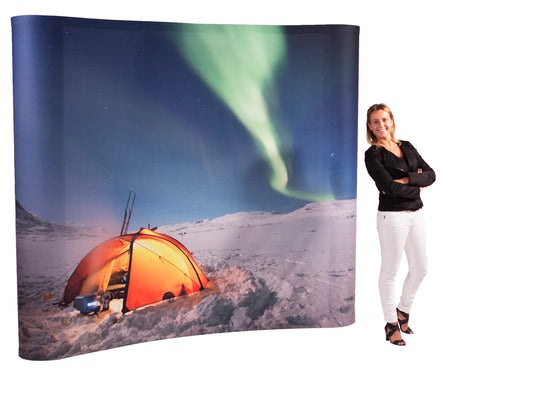 Textilfaltwand premium gebogen 3x3 mit Druck - modularedisplays.com